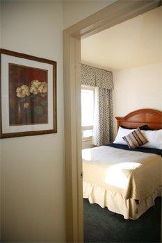 Red Arrow Inn & Suites, A Travelodge By Wyndham Montrose Eksteriør bilde