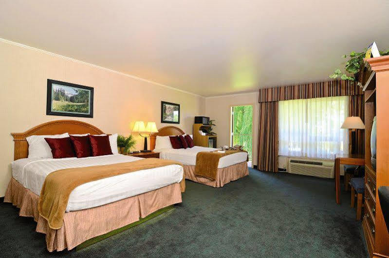 Red Arrow Inn & Suites, A Travelodge By Wyndham Montrose Eksteriør bilde
